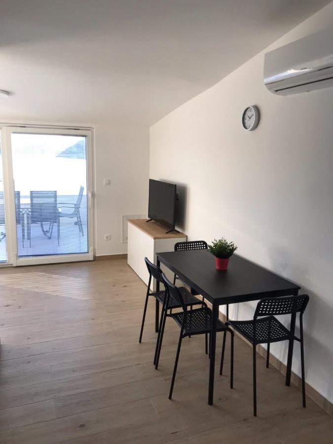 Apartments Haramincic M&B Стара Новаля Екстериор снимка